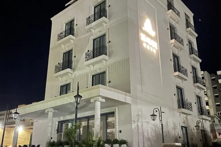 Seaside Hotel Vlorë — Albanian Riviera