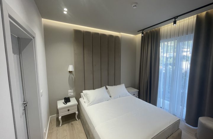 Double Room Mountain View